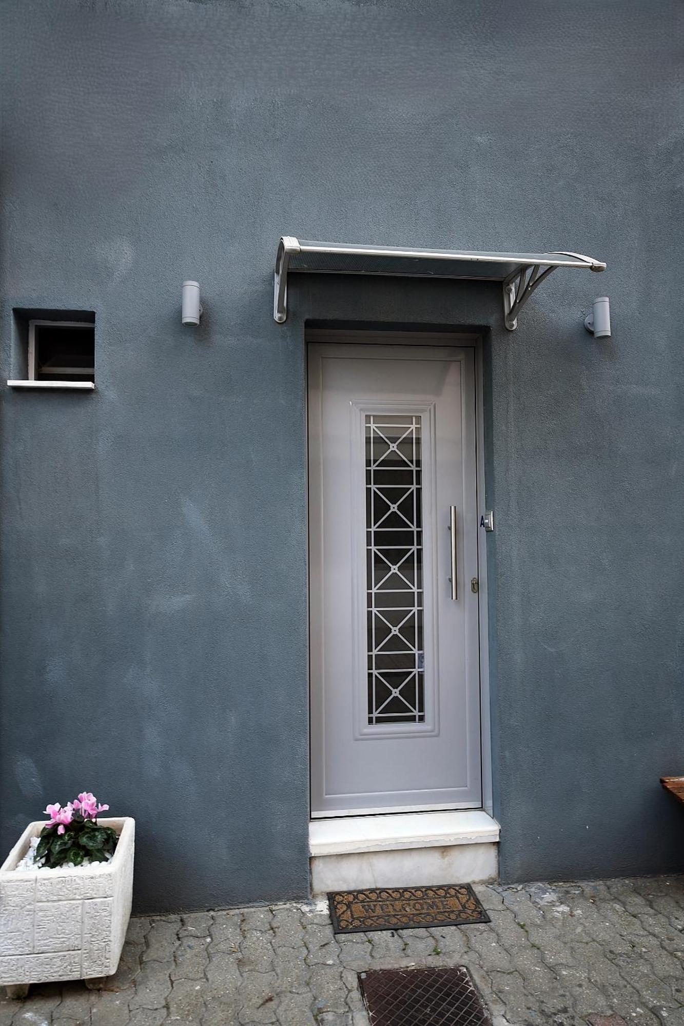 Katie'S Blue House Daire Golos Dış mekan fotoğraf